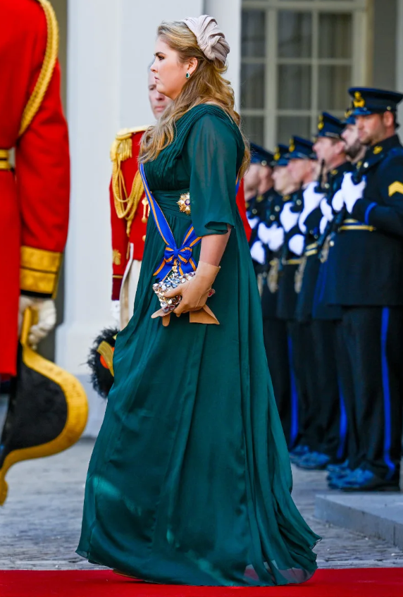 查尔斯国王加冕礼:荷兰阿玛利亚公主将出席加冕前招待会