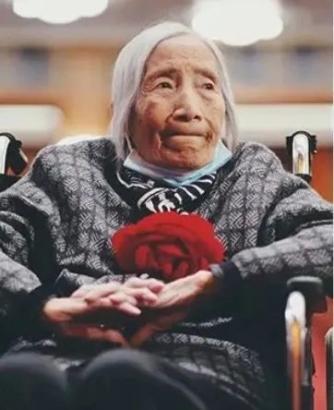 "不能让孩子在教育上吃苦"