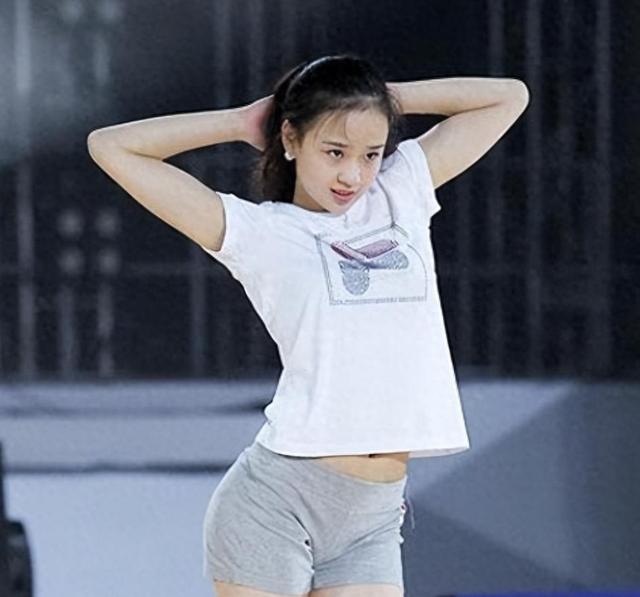 韩国体操名将许昭英:不顾父母民反对嫁中国小伙,今现状如何了