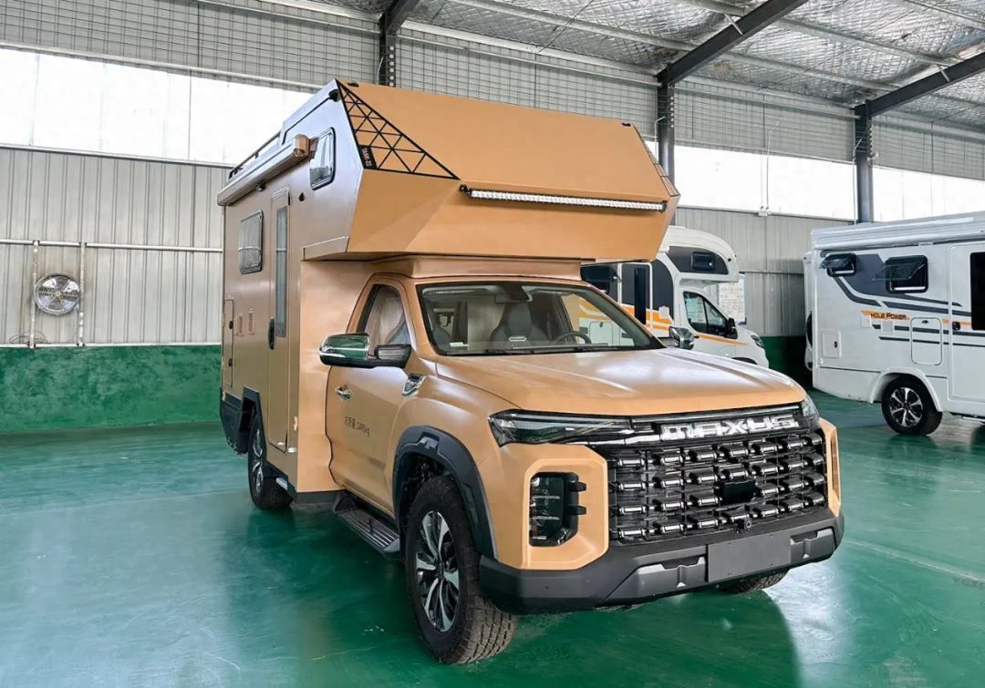 爱旅途坦克系列 星际h皮卡房车 四驱系统动力足 清新雅致兼顾商旅