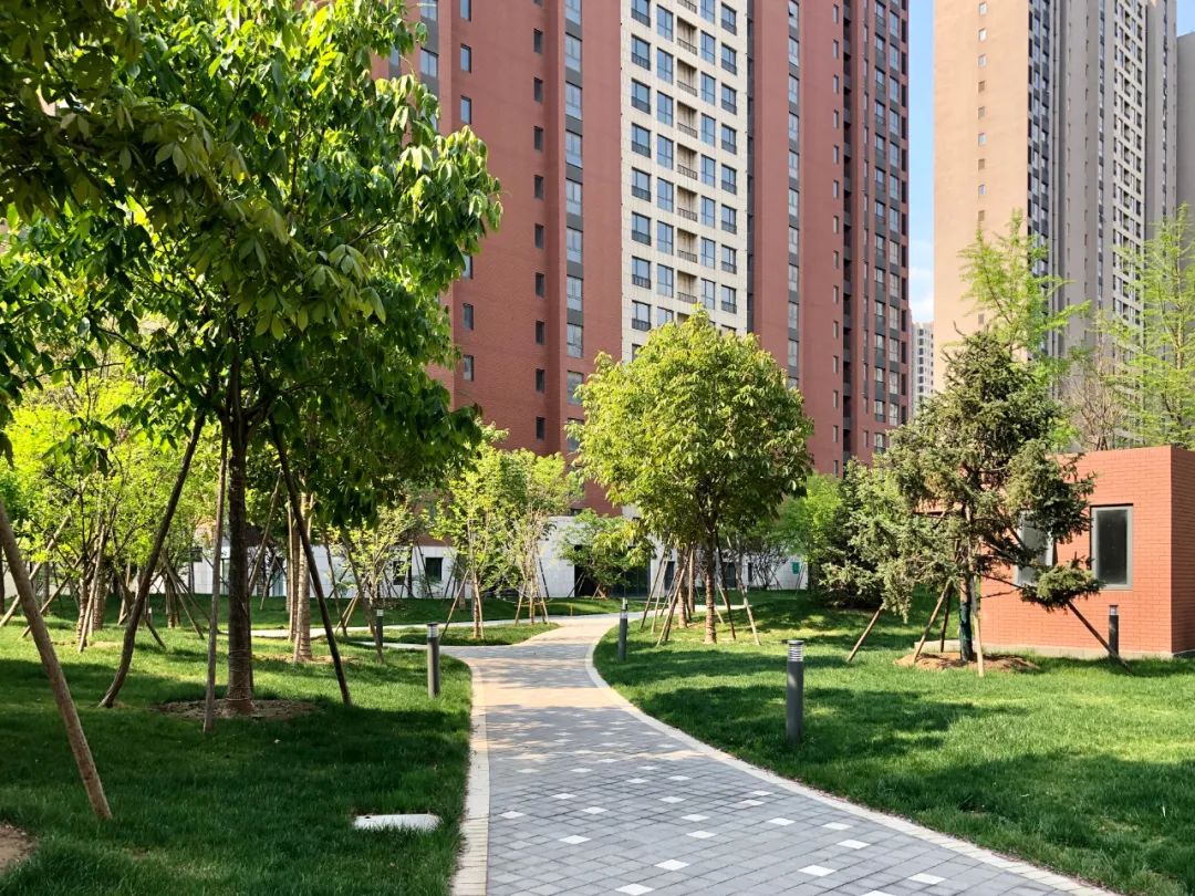 燕郊楼盘-嘉都嘉华苑好不好?听说精装-还送车位