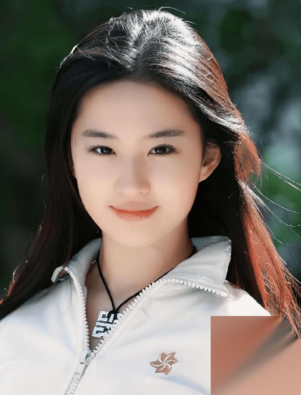 别瞎看你绝对没见过这样清纯又清醒的刘亦菲姐姐