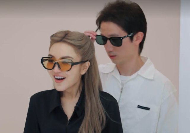 周扬青恋爱脑,刚上节目就为男友公司宣传,不顾陈伟霆一番苦心