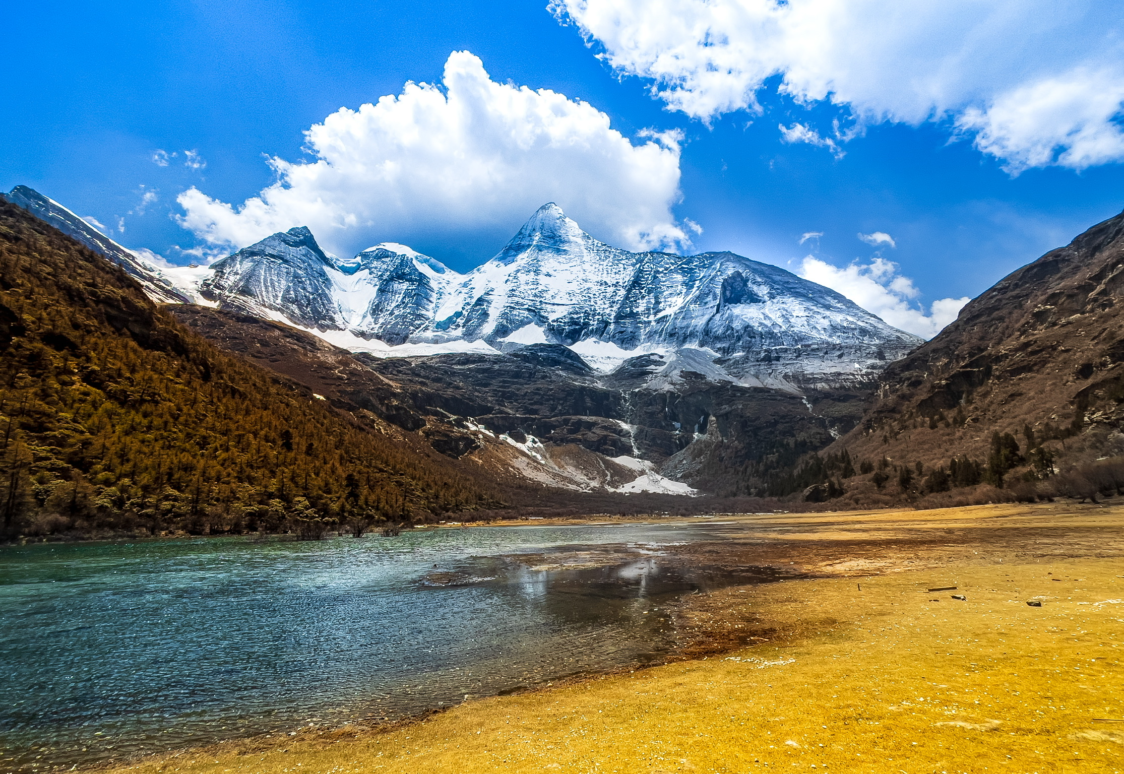 稻城图片风景图片真实图片