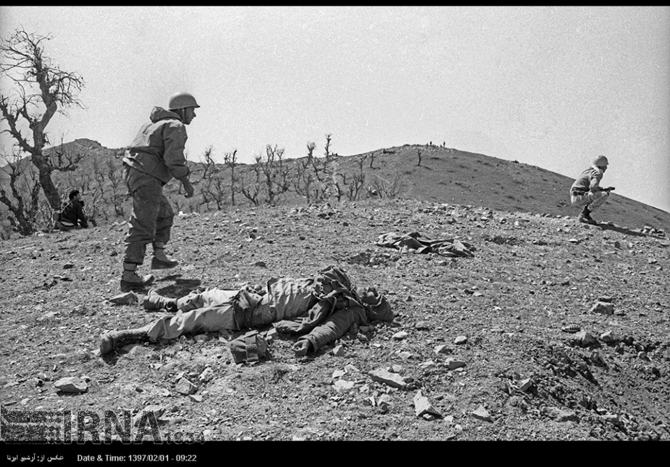两伊战争的老照片 真实记录了战争的残酷