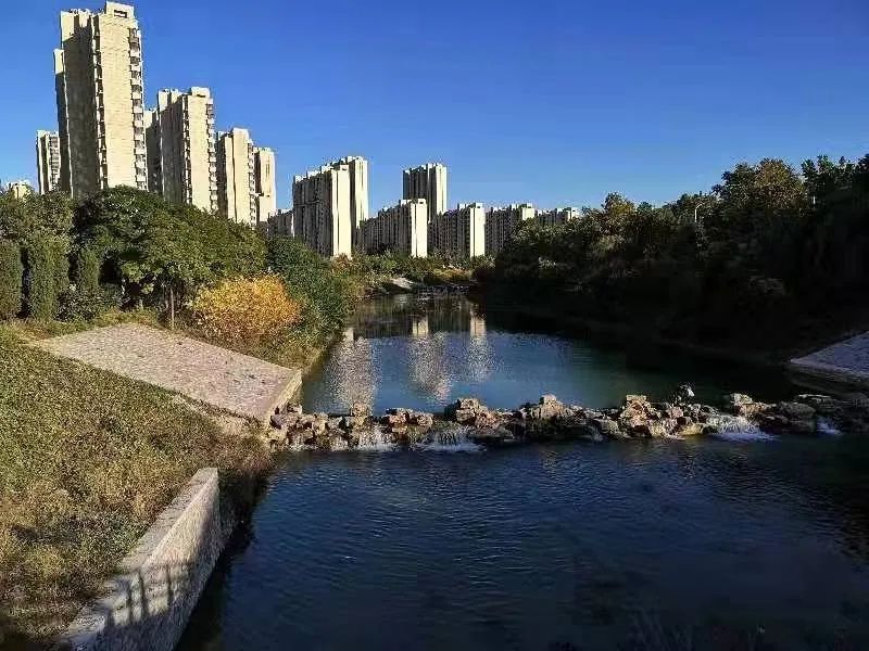 秋高气爽,雪山片区韩仓河风景如画!