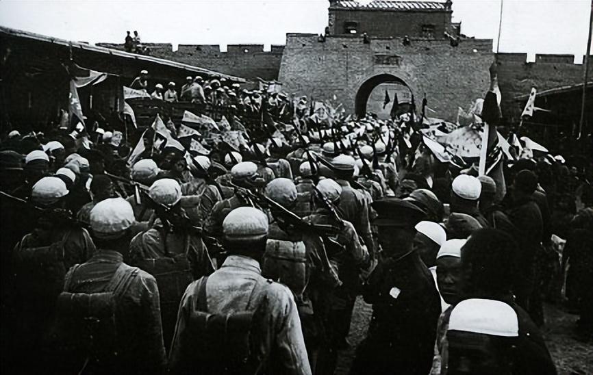 长沙解放后,杨开慧的母亲满眼含泪:我等到了这天,润之他做到了