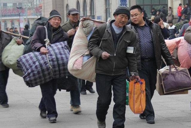 农民工打工变难了?未来这3个现象出现,可真是难上加难