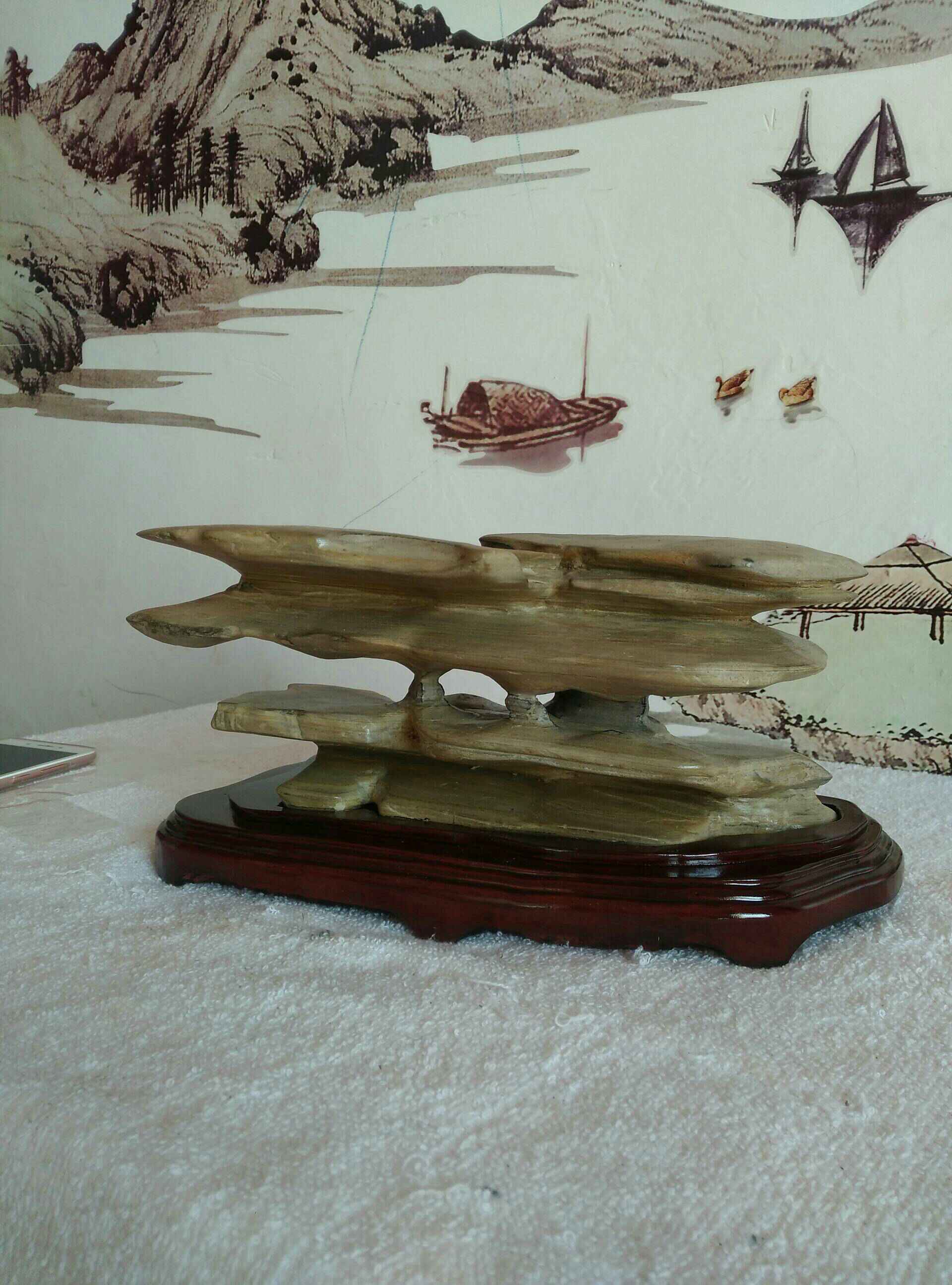 无锡一位大爷,在花生地捡到一块武陵石,经鉴定值900万