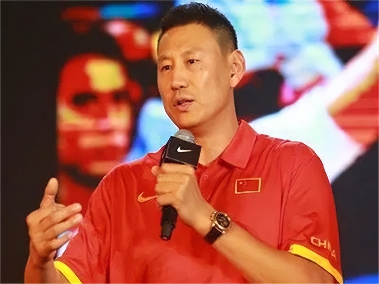 八一名将李楠待遇如何?