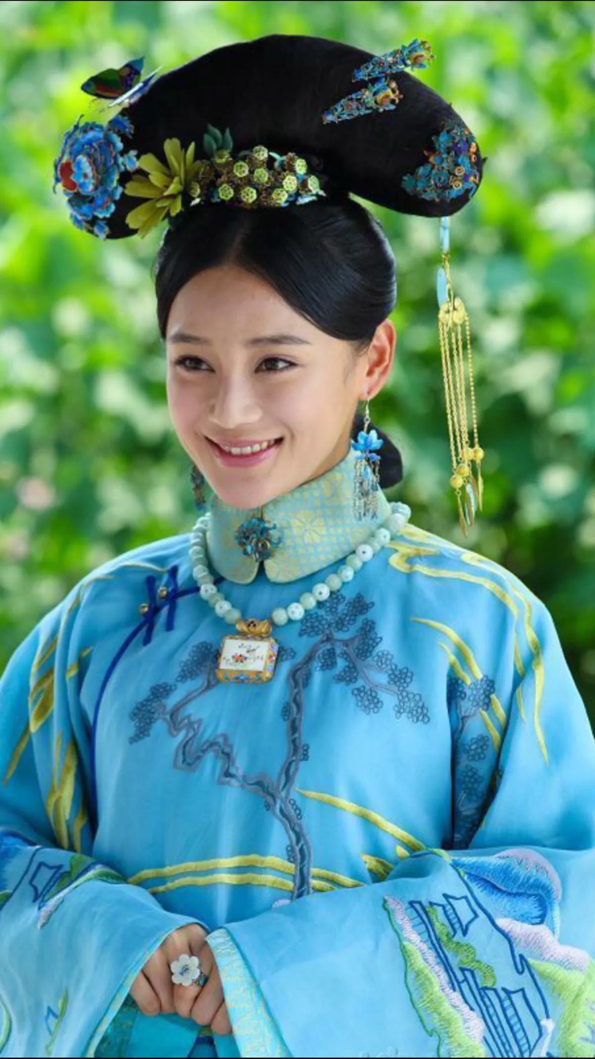 回顾配角逆袭当红这6位于正捧红的女星翻身仗漂亮发展好