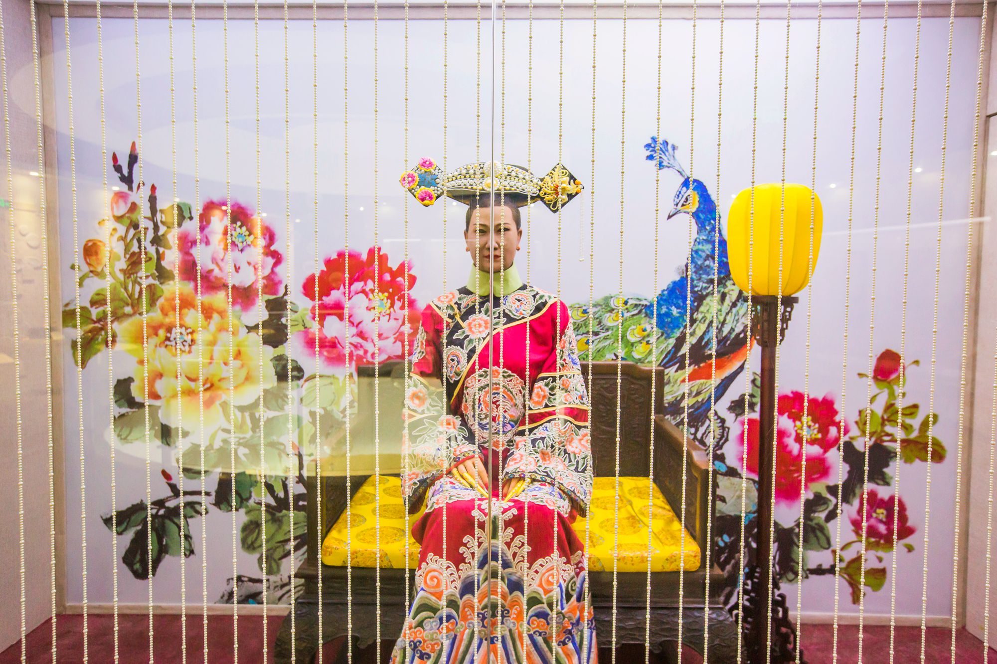 北海有一座中国南珠博物馆,馆中全是各种珍珠,看完让人眼花缭乱