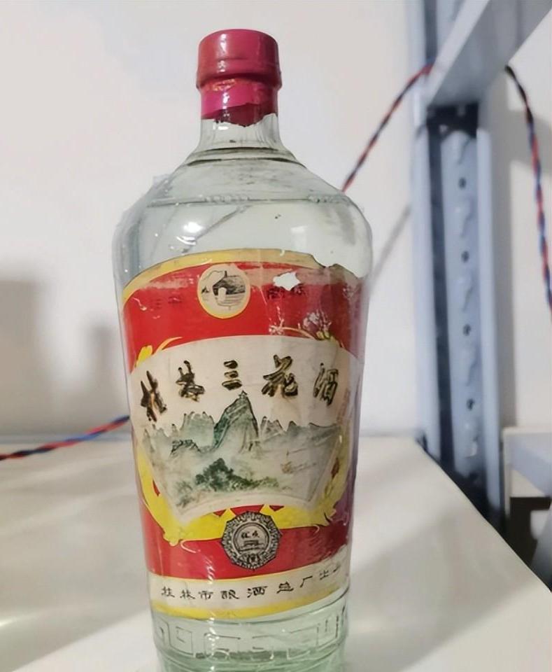 什么样的白酒好喝不辣喉咙，什么样的白酒好喝