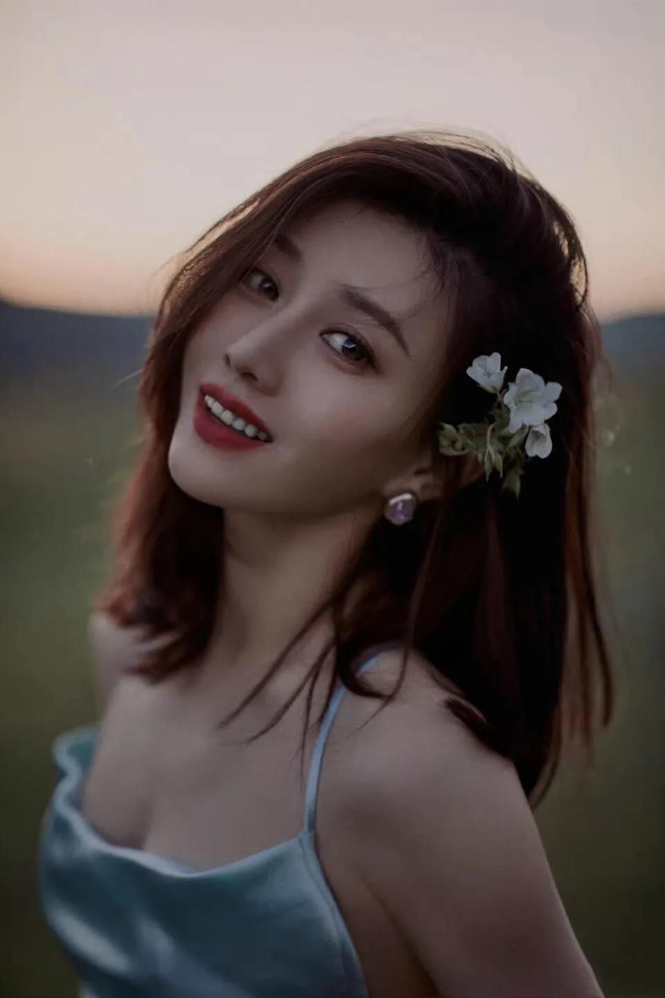 侯梦瑶,颜值与演技兼具的她,为什么就是捧不红?