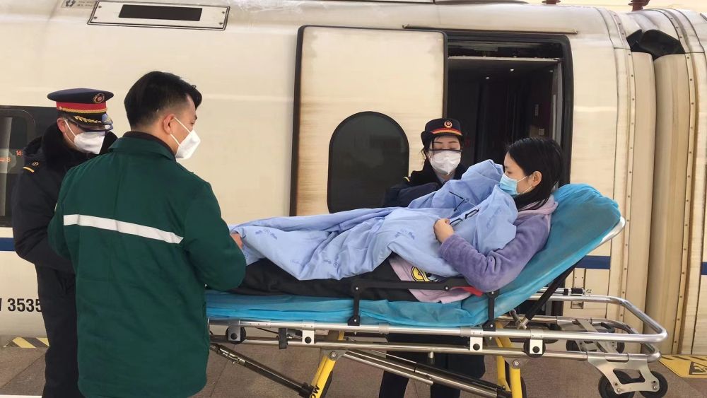 绿色通道火速开,联动服务暖人心