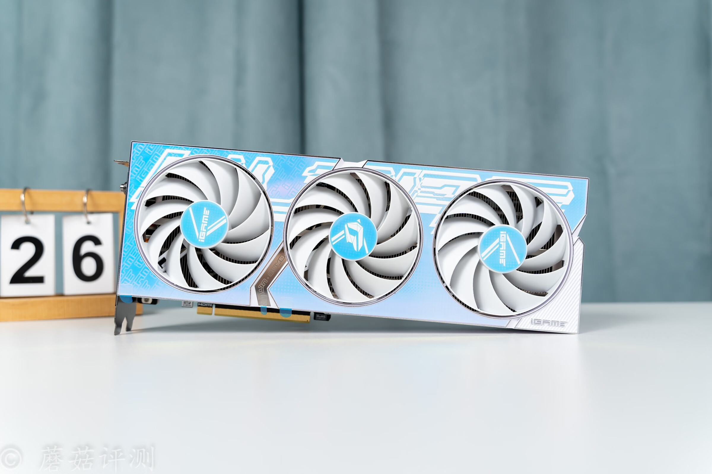 功耗极低,散热优秀,七彩虹rtx4060ti ultra w oc 8gb显卡 评测