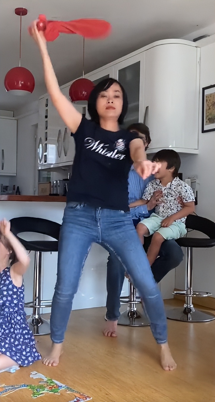 泽西岛岛主:海南农村妹嫁剑桥学霸,却成最受欢迎"中外配"夫妻