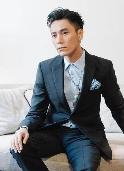 47岁的陈坤:虽没结婚,但不代表没伴侣,男人不该只有婚姻