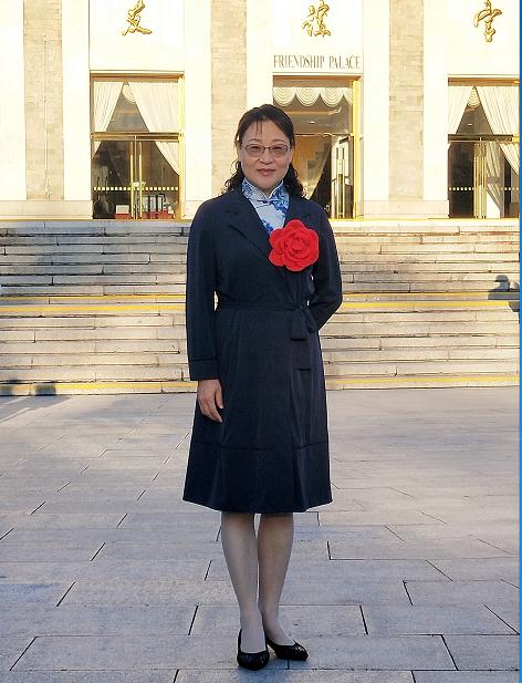 李素红李向国荣获 "全国抗击新冠肺炎疫情先进个人"