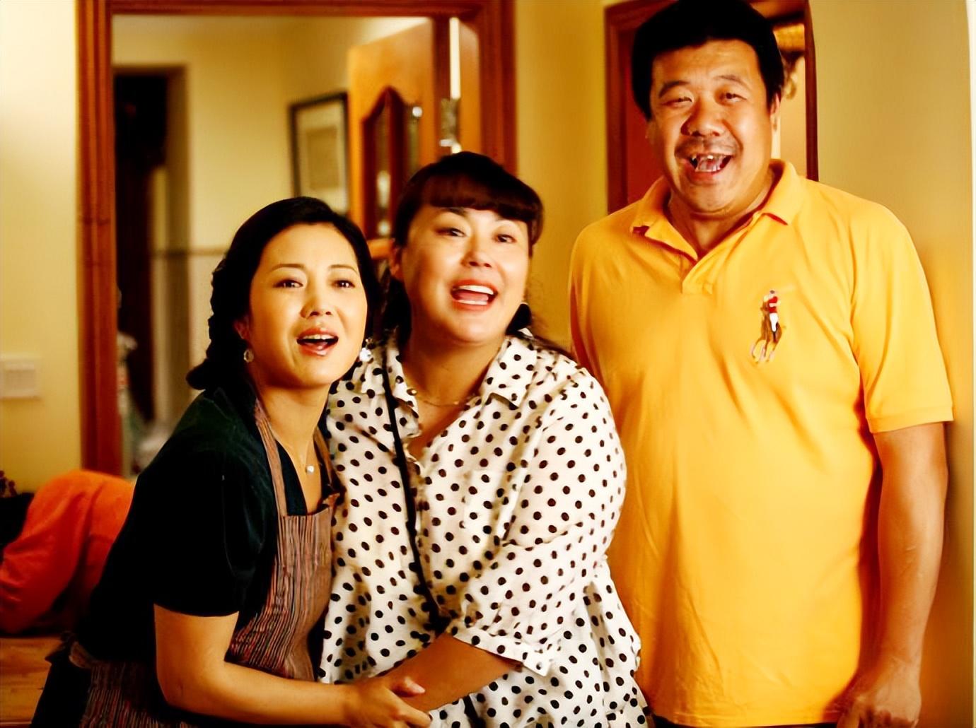 李菁菁与张金华离婚9年她两次再婚失败又患癌症他单身想女儿