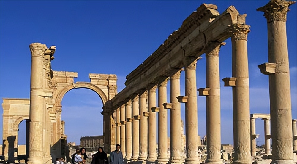 叙利亚:宗教派系打架,国家和人民丧失希望