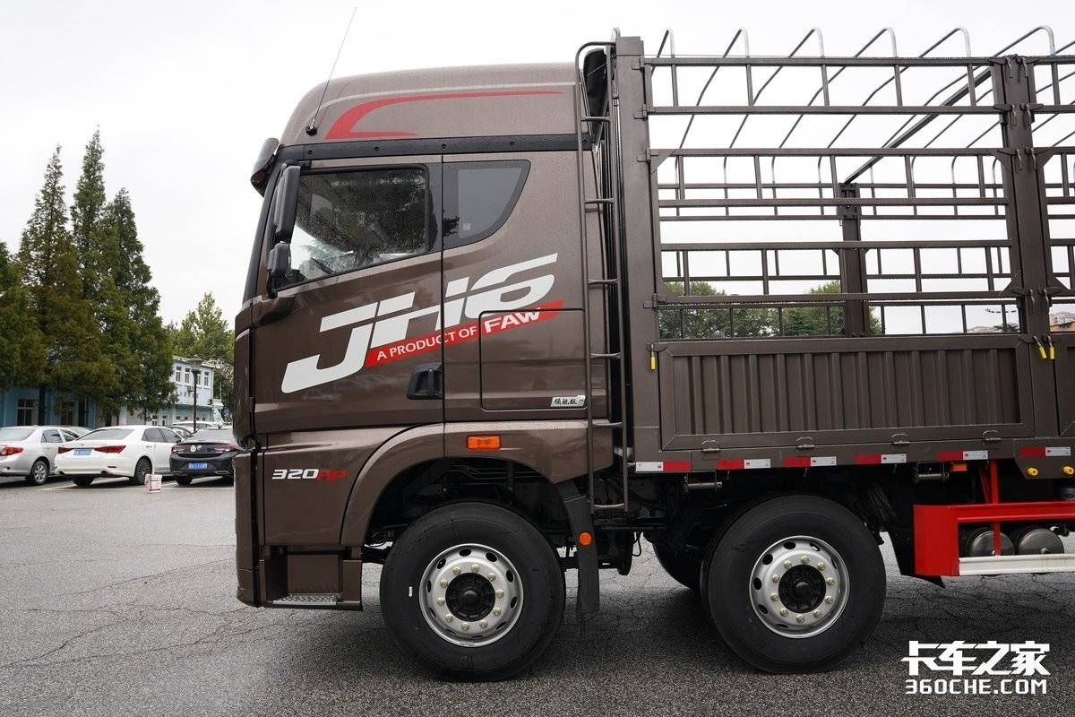 320马力3轴7米7,解放jh6超大空间配置加满