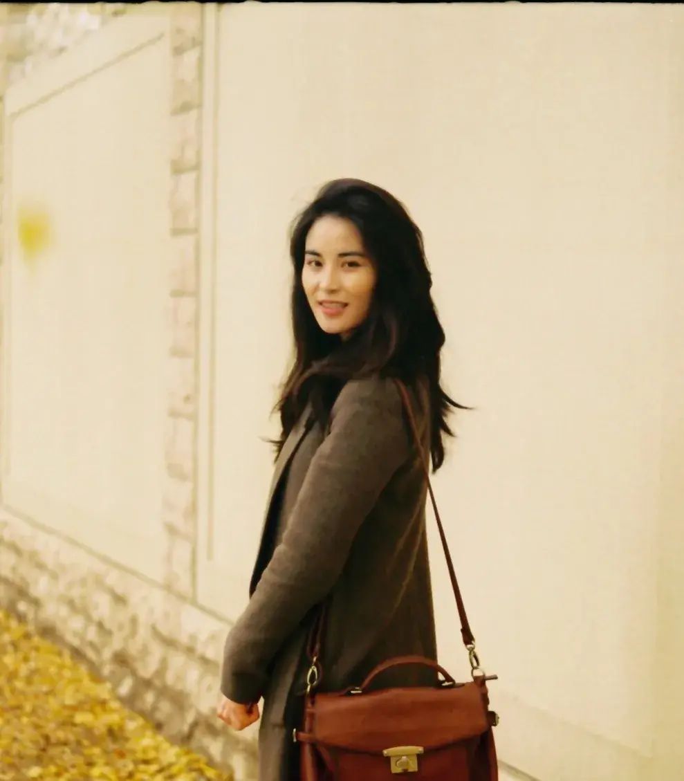 《父亲的草原母亲的河》德姬:康洪雷钦定女主角也是首位藏族影后