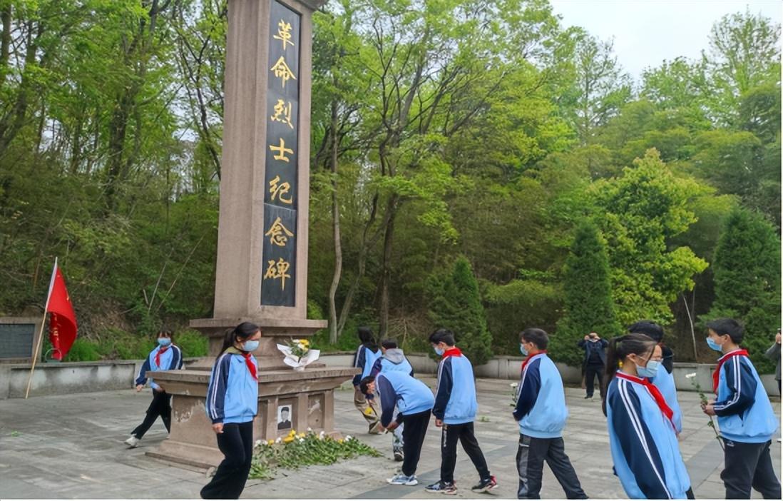 鄂州黄山中学图片