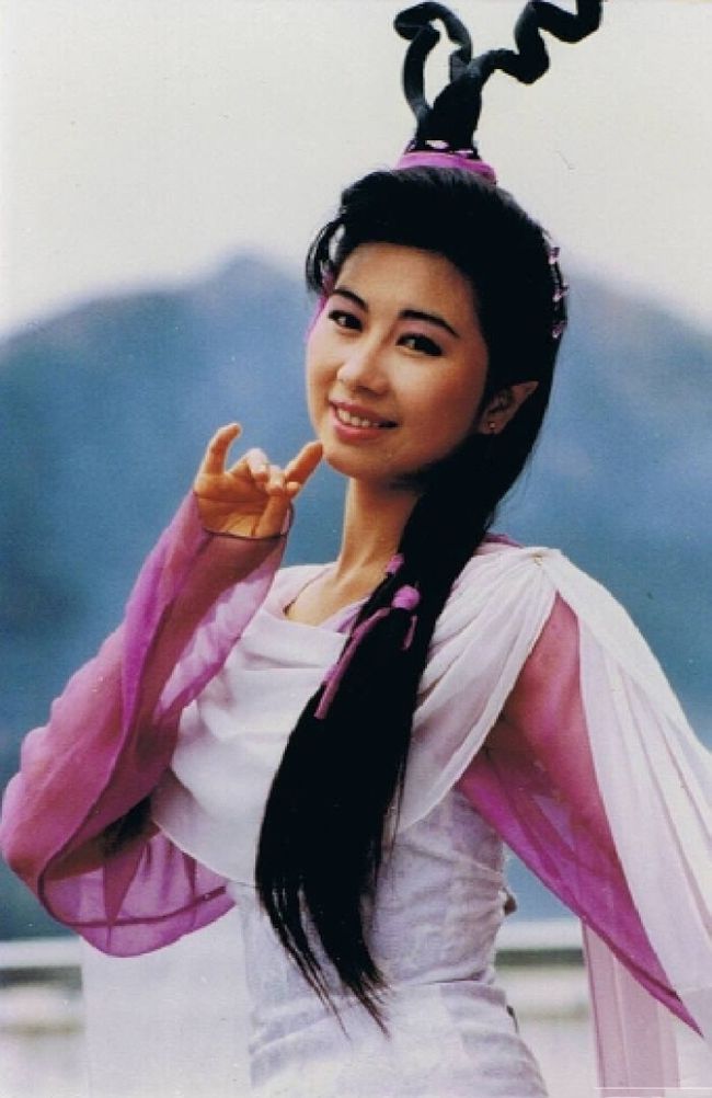 从头到尾,紫琼一直都知道自己想要什么,也会为自己想要的一切付出最大