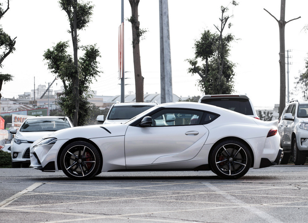 丰田"牛魔王"推出保罗沃克版,复古风加持,却没那味了