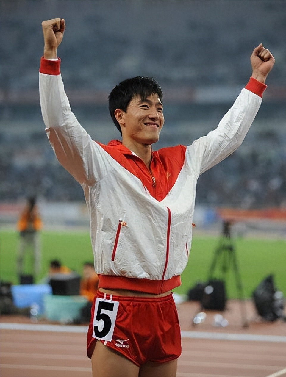 17岁短跑天才岳皓天:在药检中呈阳性,曾被视为刘翔苏炳添接班人