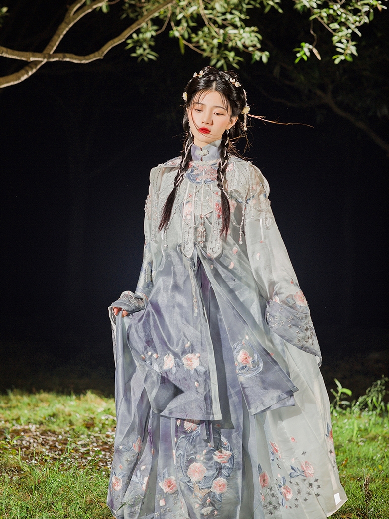 "一片式"汉服怎么穿更惊艳?款式不算啥,面料才是关键