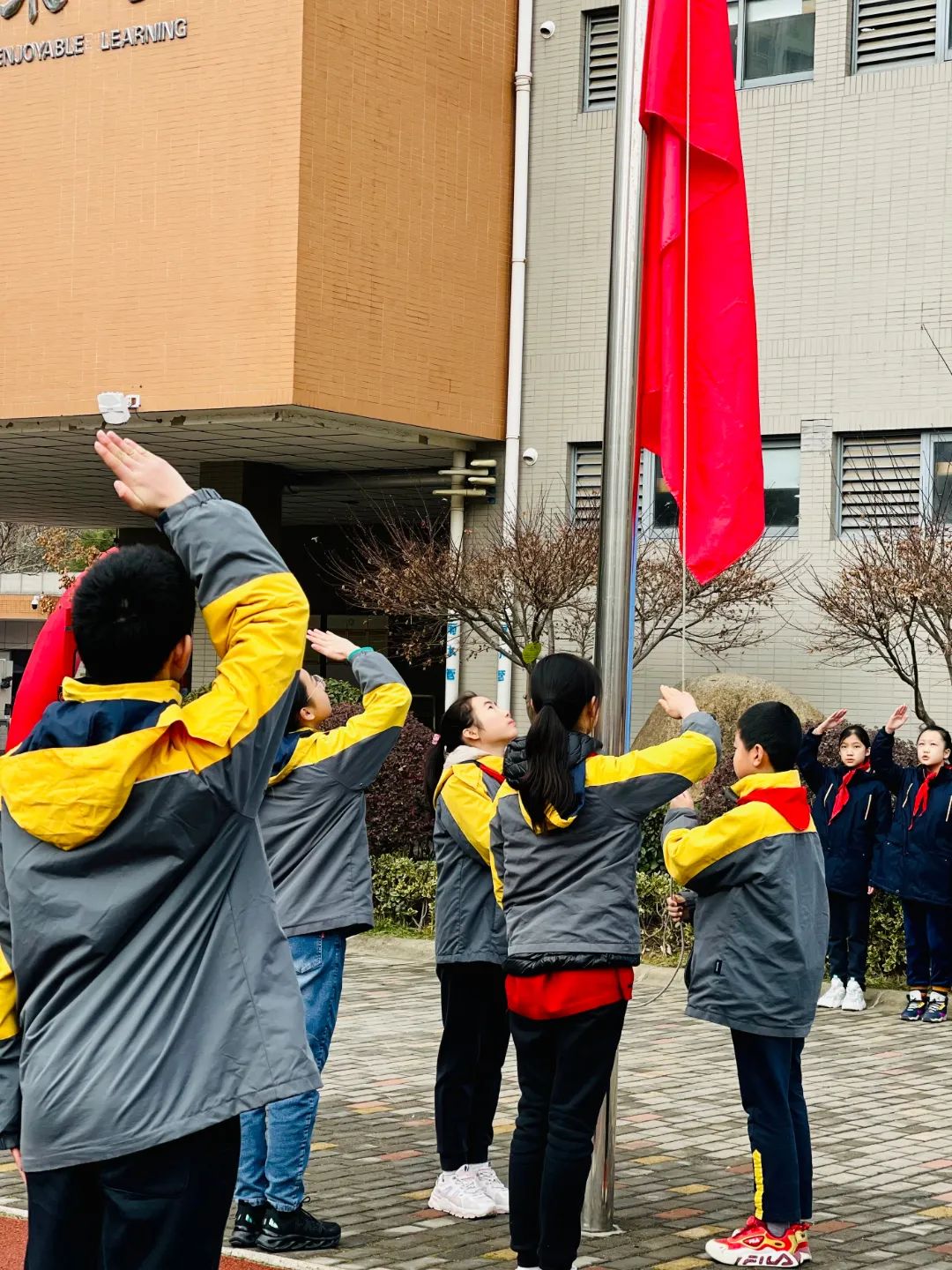 南京市金陵中学实验小学:虎年,开学典礼上校长这样讲!