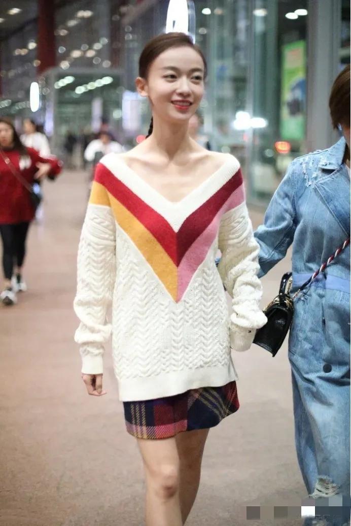 手短没腰,身材五五分?这些女星,看脸绝美,一看全身,悲剧了