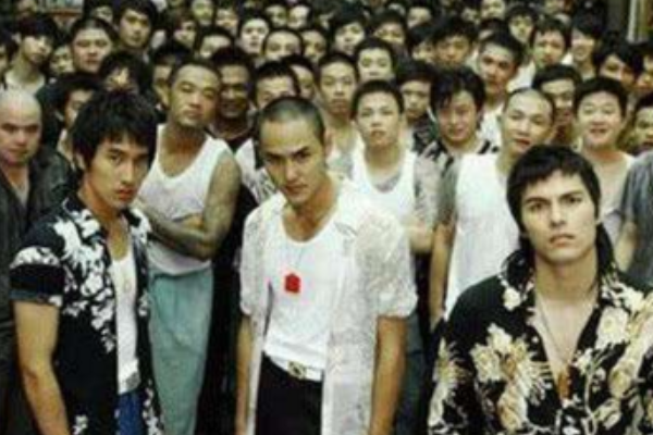 江苏"黑老大"曹锦强:从小混混成功上位,因"江湖义气"覆灭