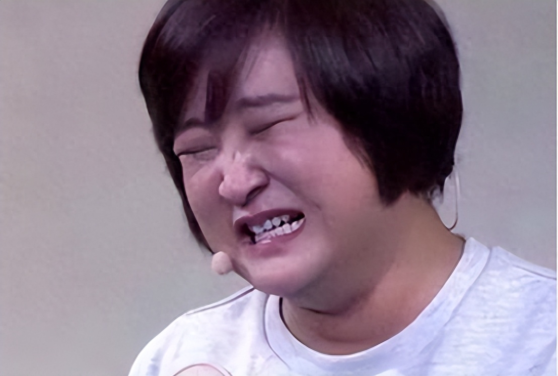 处女作票房狂揽54亿暴瘦50斤颜值惊人41岁的贾玲让人刮目相看