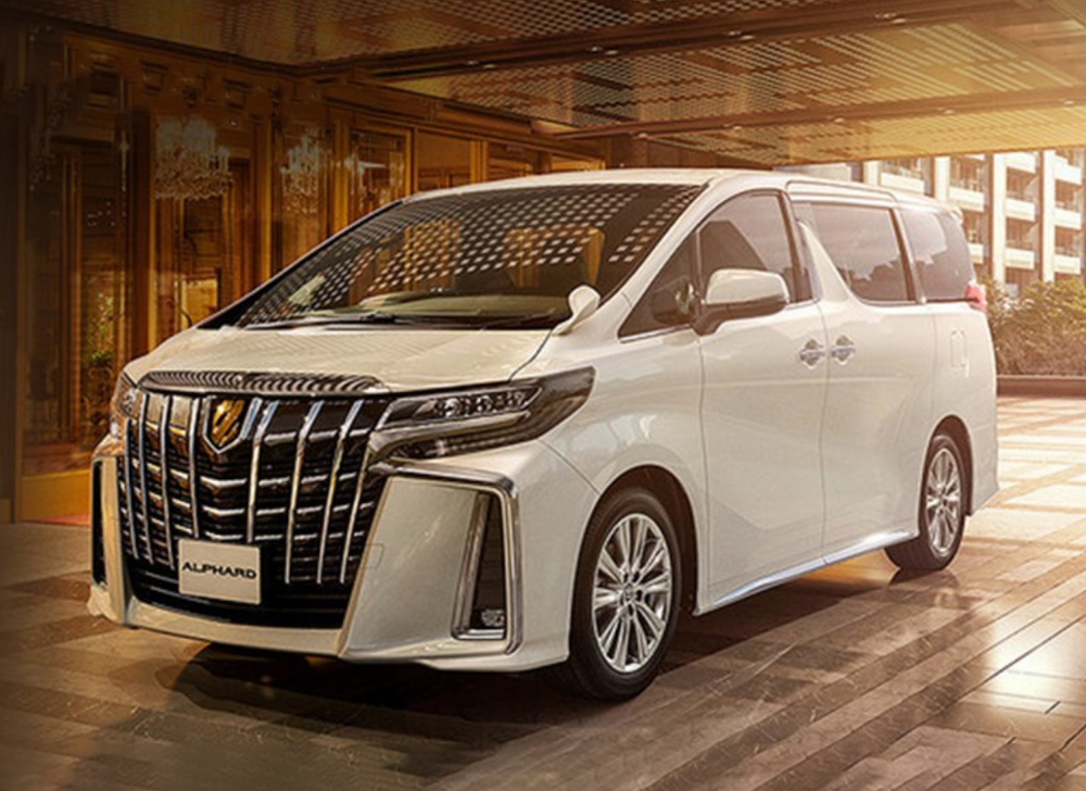 丰田埃尔法黄金特别版,换个金标贵三千!"韭菜"总是割不完