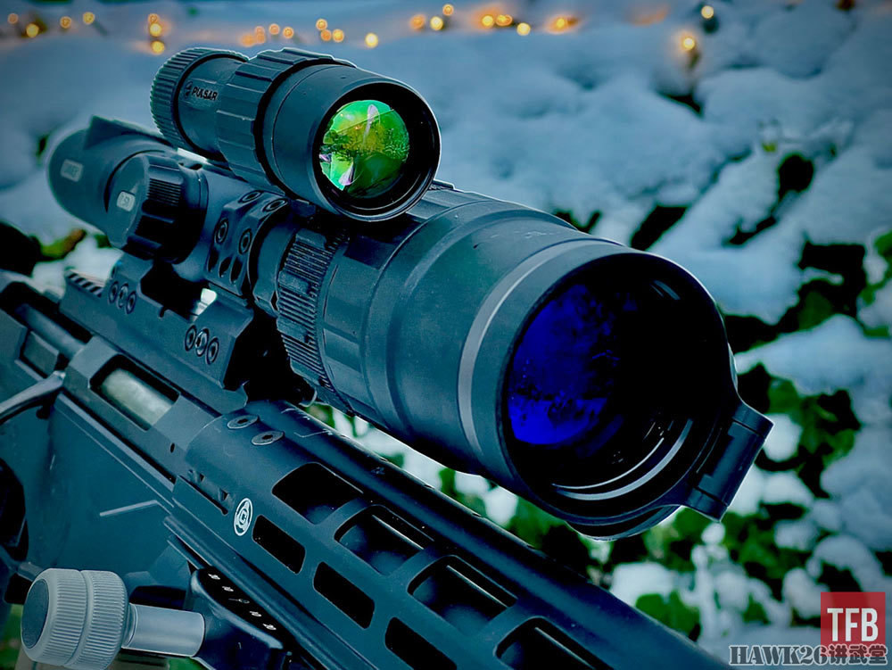 评测:脉冲星digex c50红外瞄准镜 白天使用时可以获得彩色图像