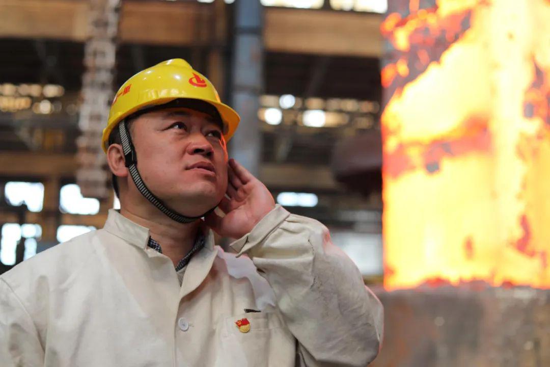 外国工人喊话中国:请给予"工人"一个公平!真实情况更凄惨