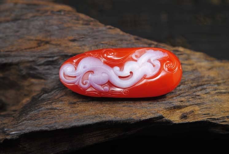 滴水洞南红有几种颜色,保山滴水洞南红特征