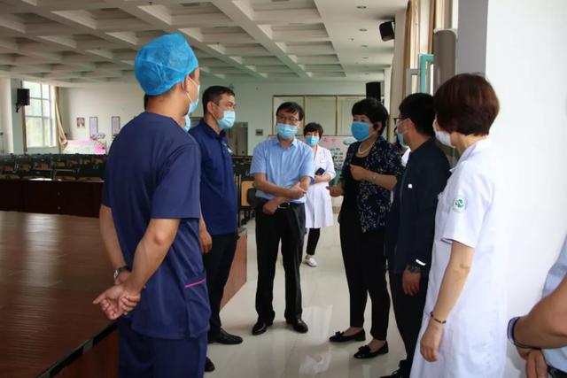 延边州副州长曹於今一行莅临汪清县人民医院调研指导