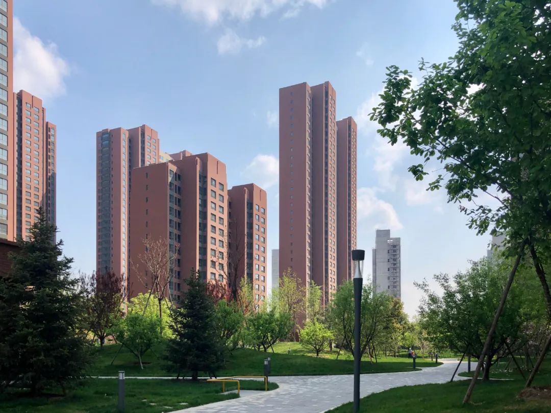 燕郊楼盘-嘉都嘉华苑好不好?听说精装-还送车位