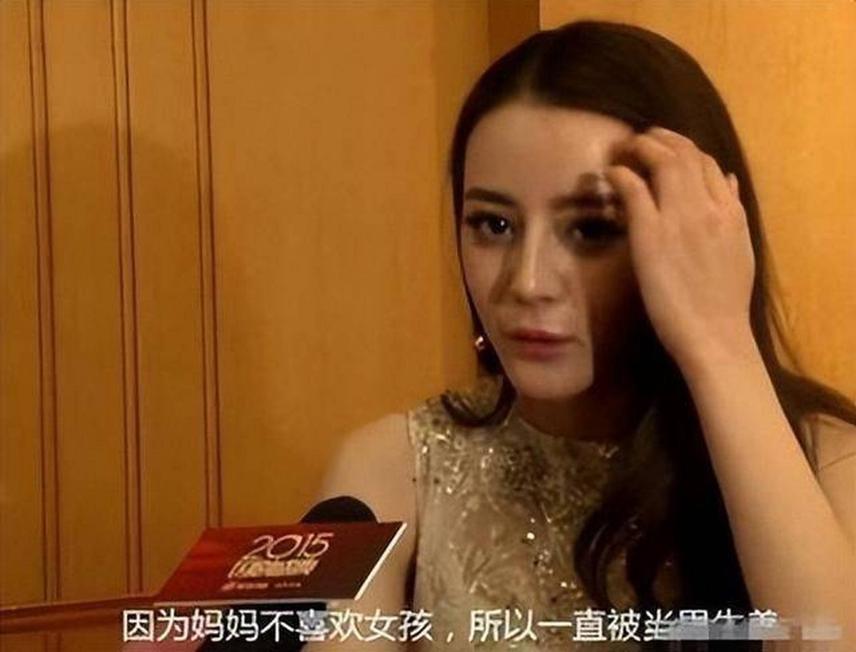 迪丽热巴,备受关注的明星,热巴的父亲迪力木拉提.