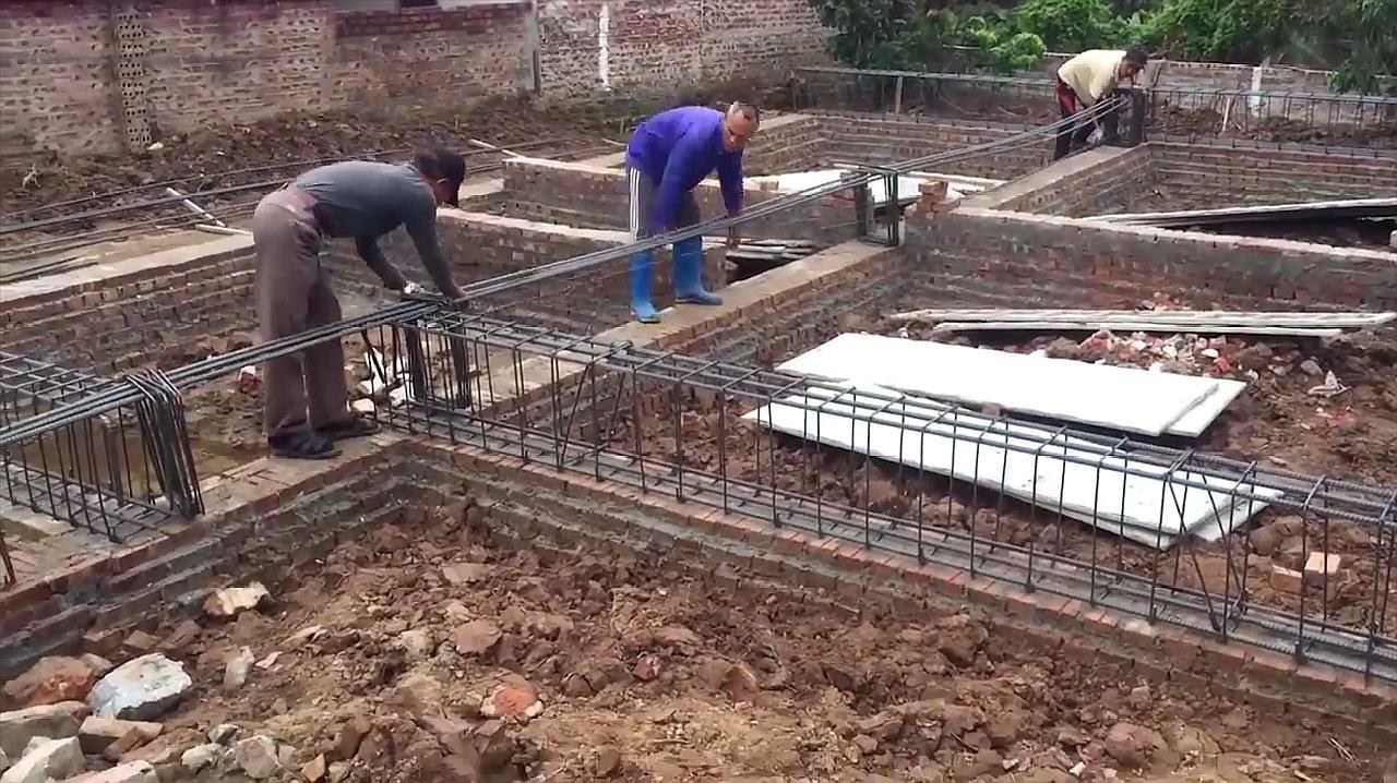 现在农村自建房,几乎每家在建时都喜欢抬高地基,原因是什么?