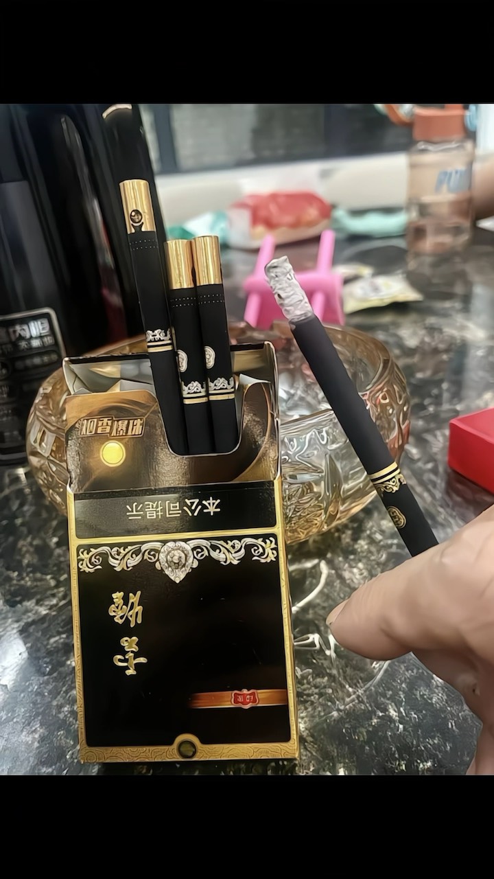 爆珠香烟云烟图片