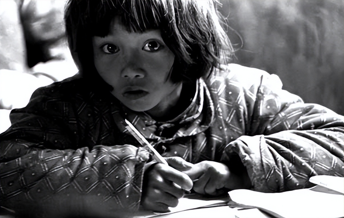 1991年,那个大声喊"我要读书"的大眼睛女孩,现在怎么样了?