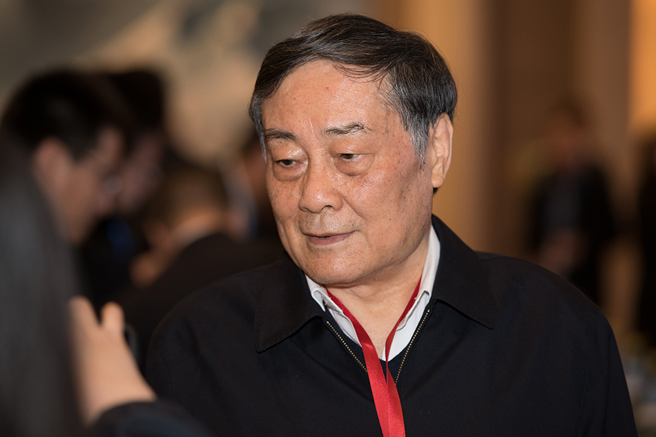 杭州首富宗庆后,自己坐拥千亿资产,弟弟却被强制执行6千多万