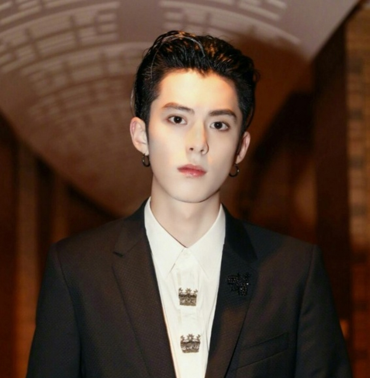 公认最帅的20岁男星,李宏毅垫底,蔡徐坤第二,第一帅到极致!