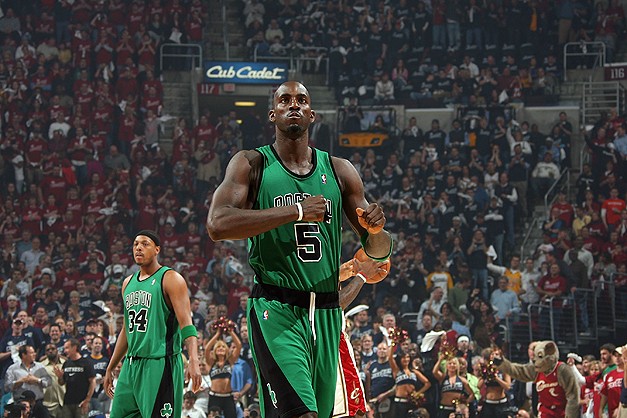 凯尔特人将退役凯文加内特球衣,传奇荣耀将高挂td花园