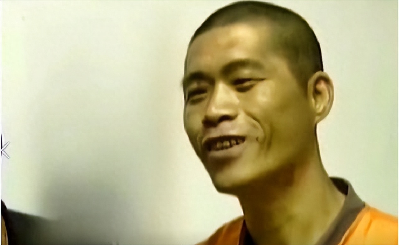 三,"微笑杀手"淡定选择捐出器官